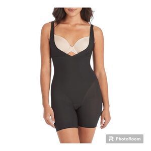 Maidenform Women's Wear-Your-Own-Bra Body Shaper, Firm Control Shapewear S